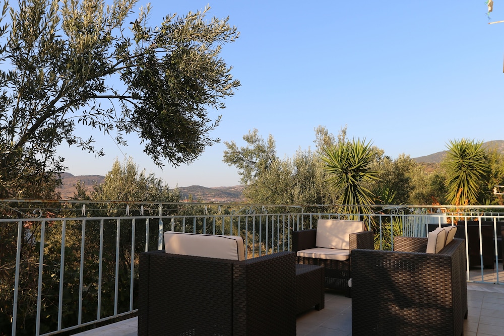 Lassia Hotel 32/34