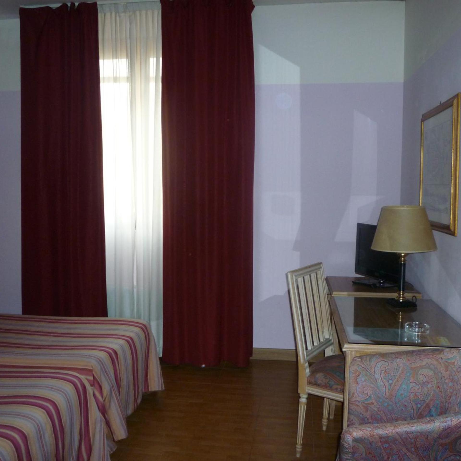 Room, Twin Beds
