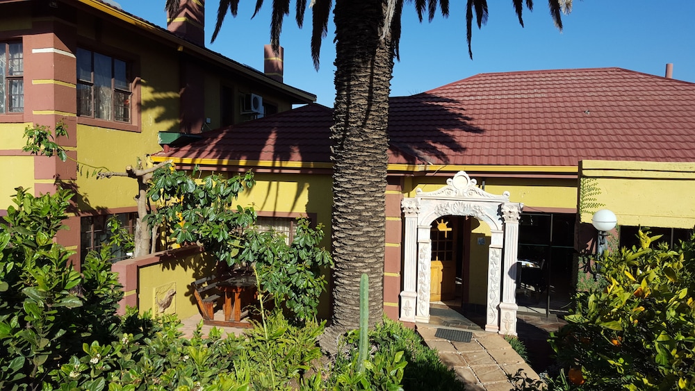 Acre Of Africa Guest Venue 43/50