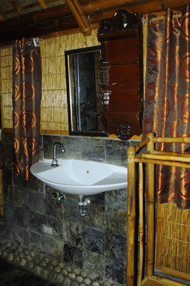 The Coral Blue Oriental Beach Villas And Suites 47/65
