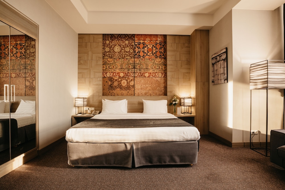 Republica Hotel Yerevan 10/31