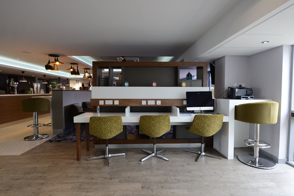 Holiday Inn Wolverhampton - Racecourse By IHG 6/49