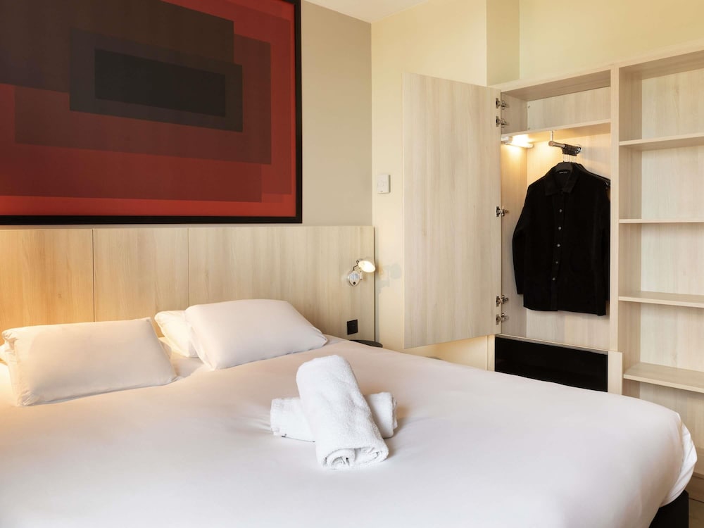 Ibis Douai Dechy 16/48