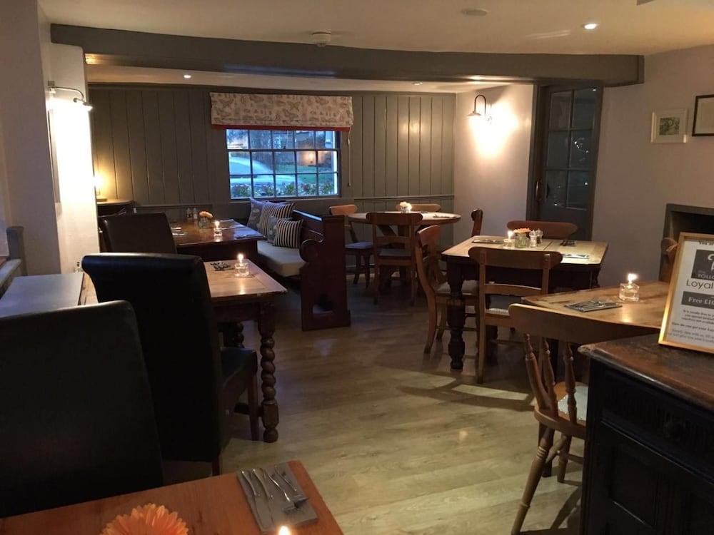 The Tollgate Inn 13/35