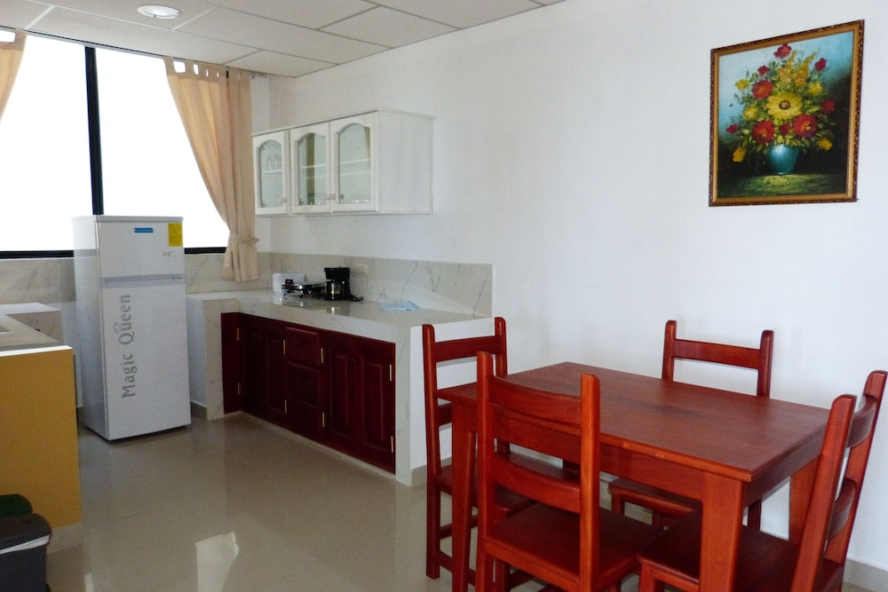 Hotel Brisas Del Pacifico 56/65