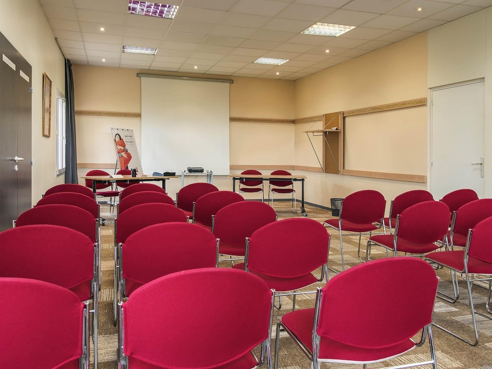 Ibis Falaise Coeur De Normandie 50/58