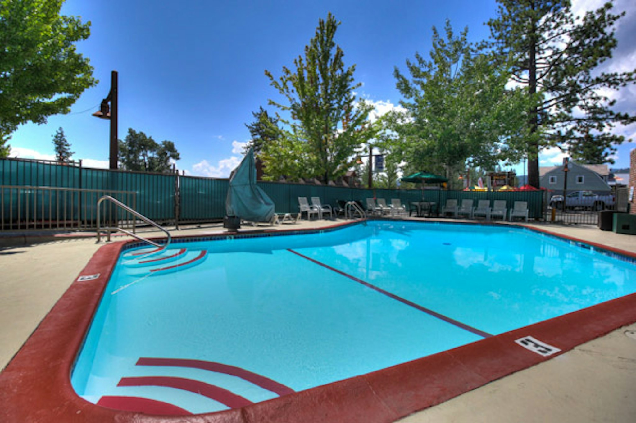 Pepper Tree Inn 24/35
