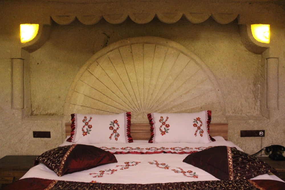 BUSINESS, SUITE, DOUBLE BED, VALLEY VIEW