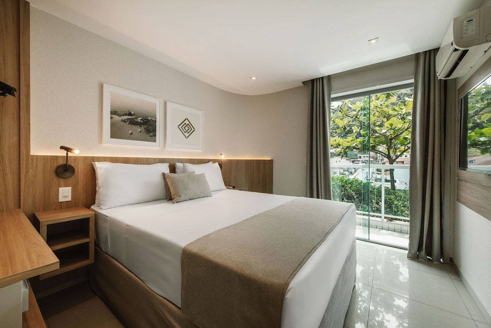 1 Bedroom, Lanai, Premium, Suite, Queen Bed