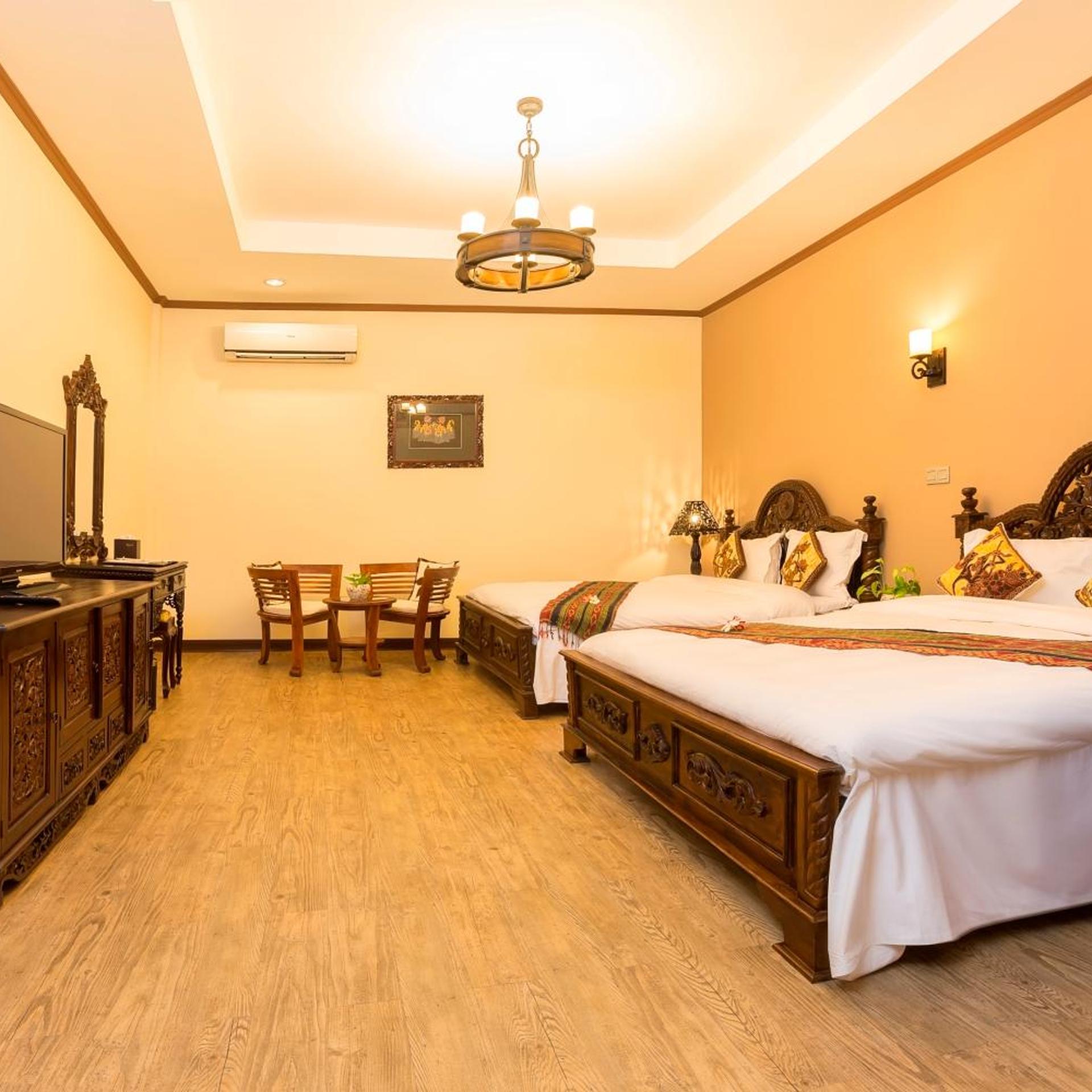 Bali Hotel 11/50