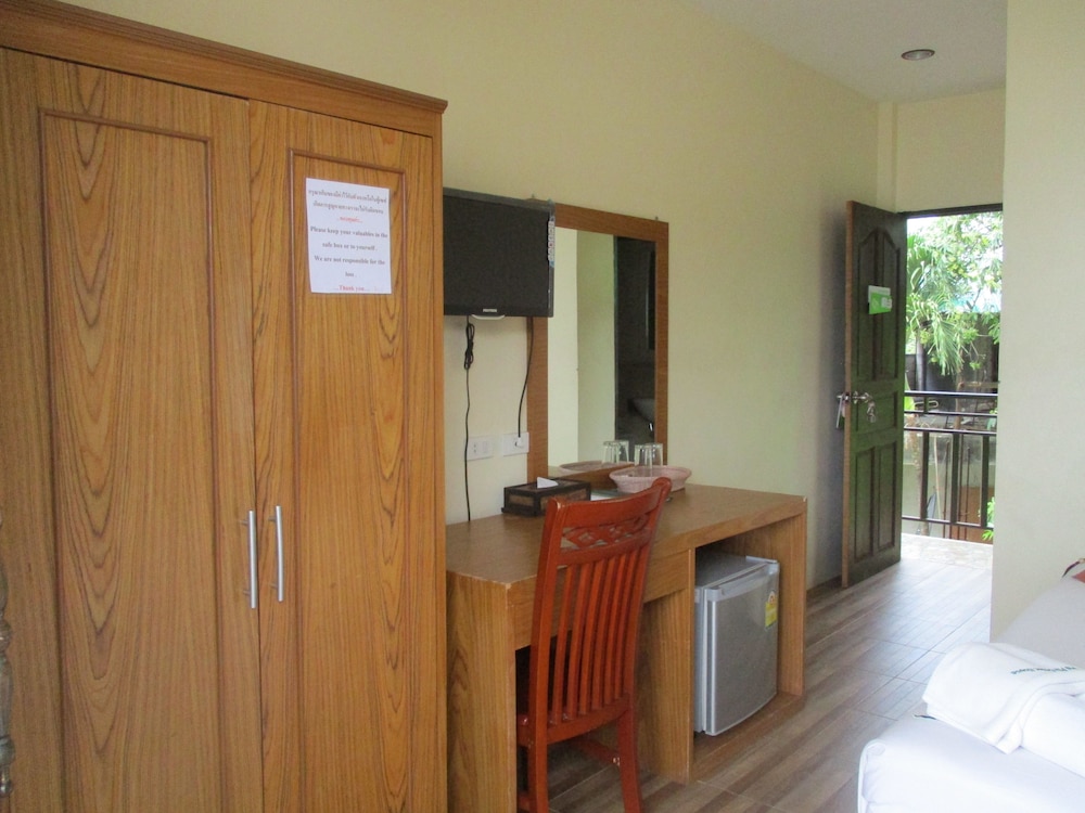 Phi Phi Green House 23/49