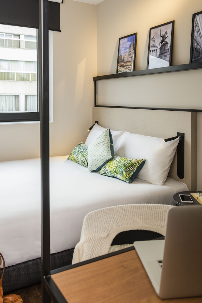 ibis Brussels Centre Chatelain 21/60