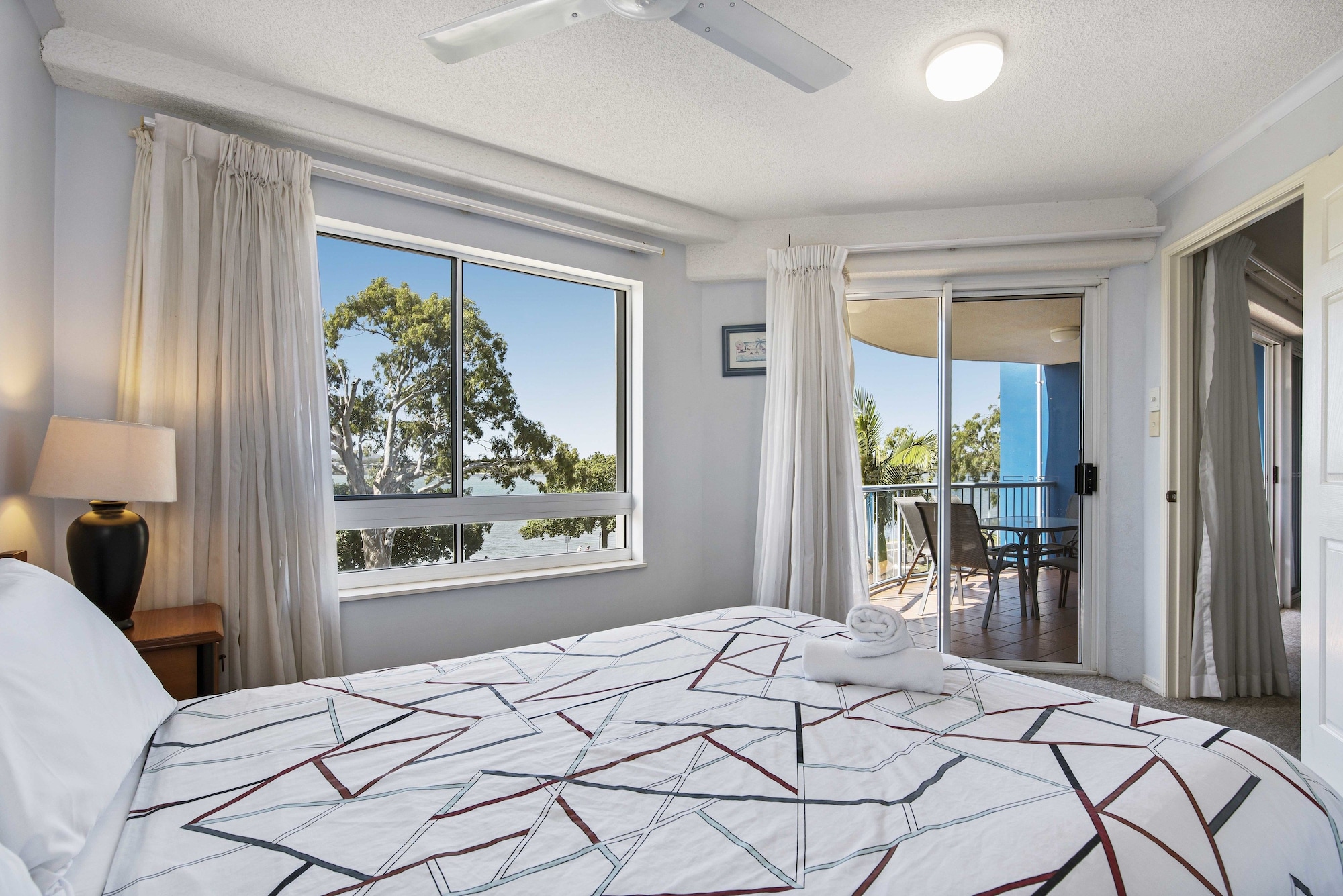 3 Bedrooms, Apartment, 1 Queen and 4 Single Beds