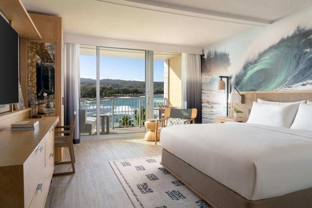Club, Guest Room, King Bed, Ocean Front, Club Lounge Access, Top Floor