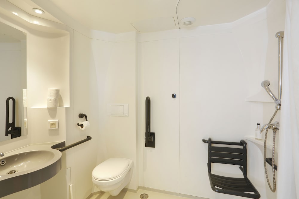 First Inn Hotel Paris Sud Les Ulis 47/48