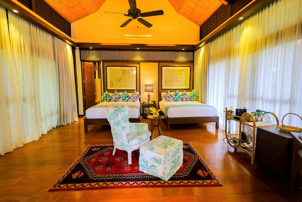Lihim Resorts 60/75