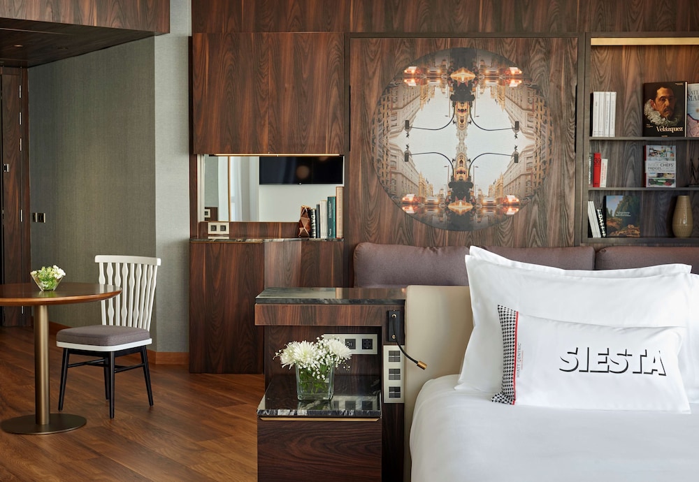 Hyatt Centric Gran Via Madrid 7/72