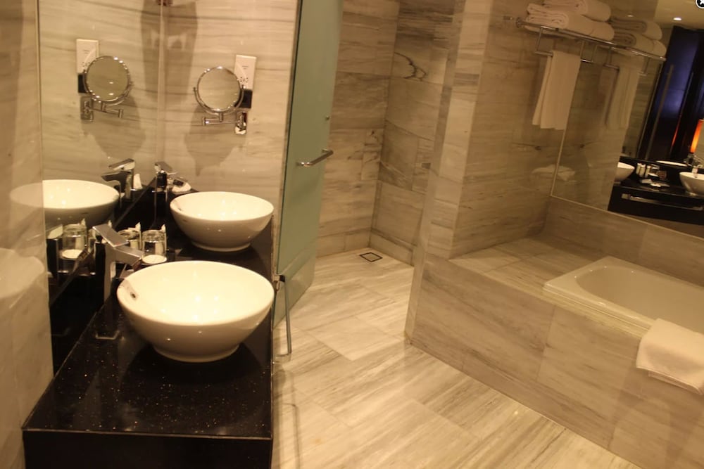 Po Hotel Semarang 36/43