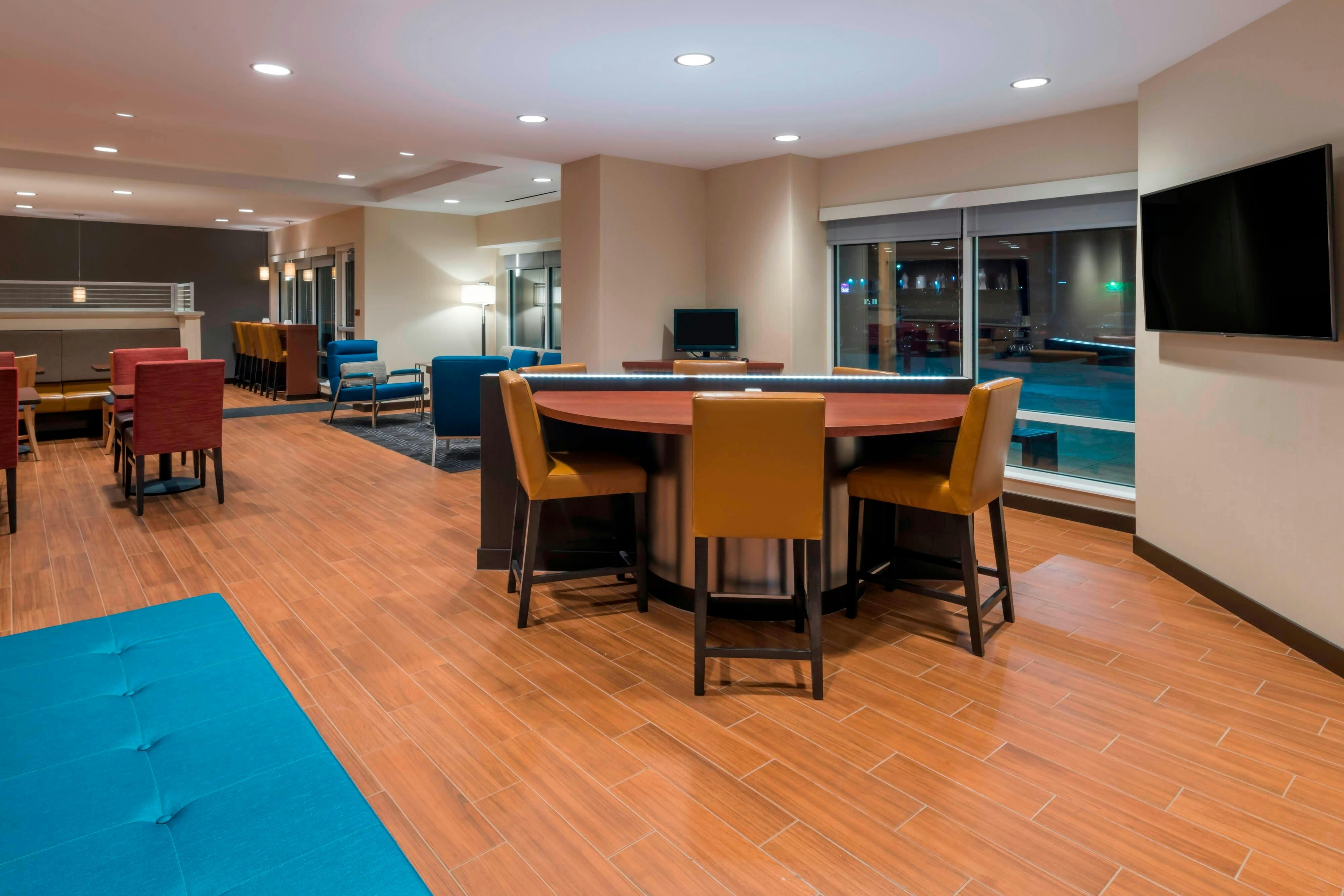 TownePlace Suites by Marriott Hays 47/52
