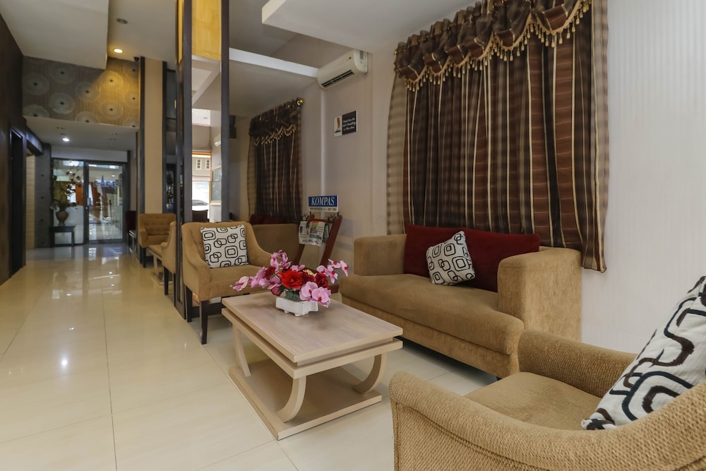 RedDoorz Plus Grand Populer Hotel (ex Nida Rooms Makassar Sulawesi) 21/33