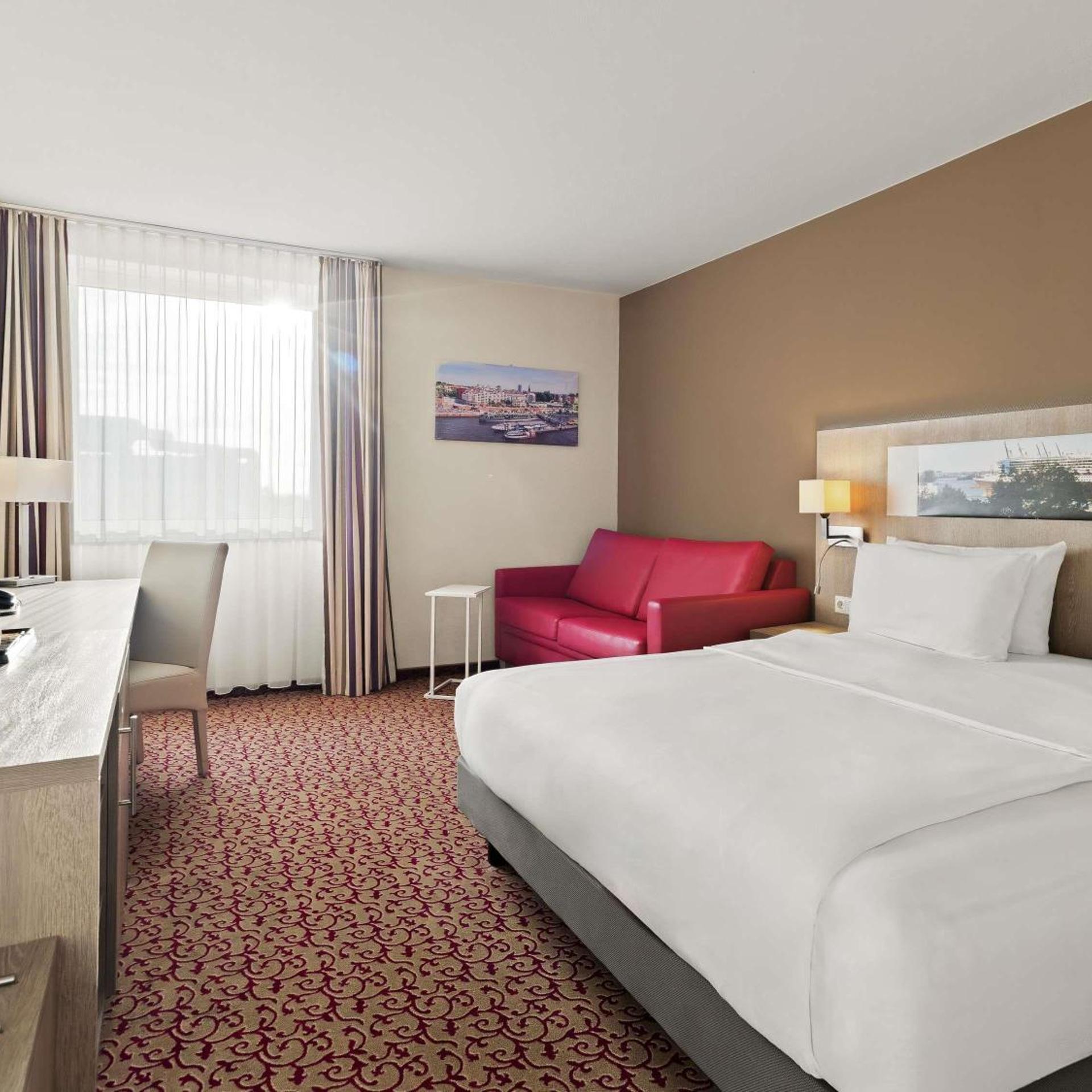 STANDARD, DOUBLE BED, STREET VIEW