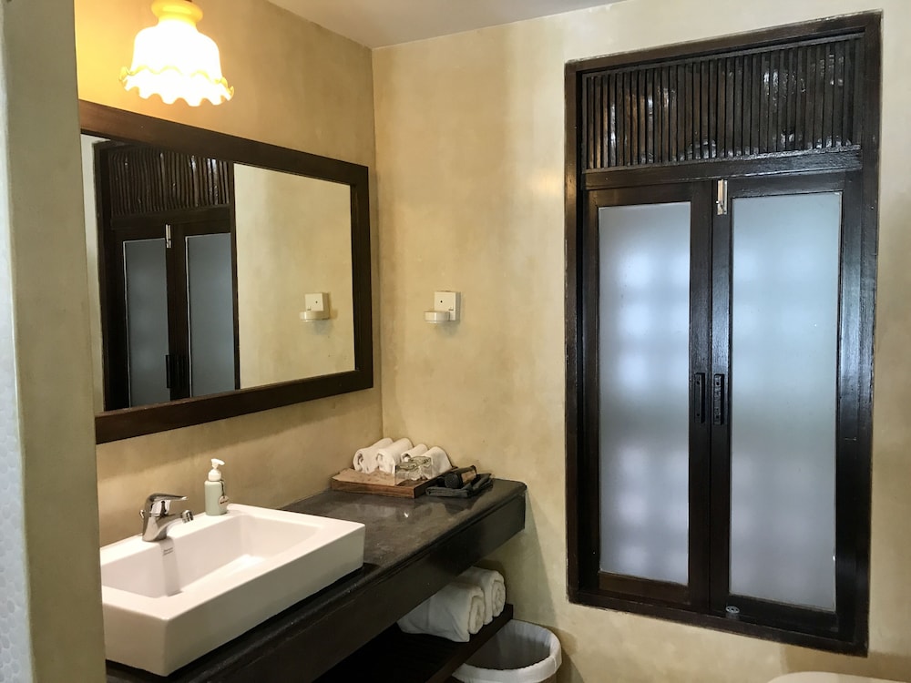 AoNang Colors Hotel Krabi (ex AliSea Boutique Hotel) 48/50