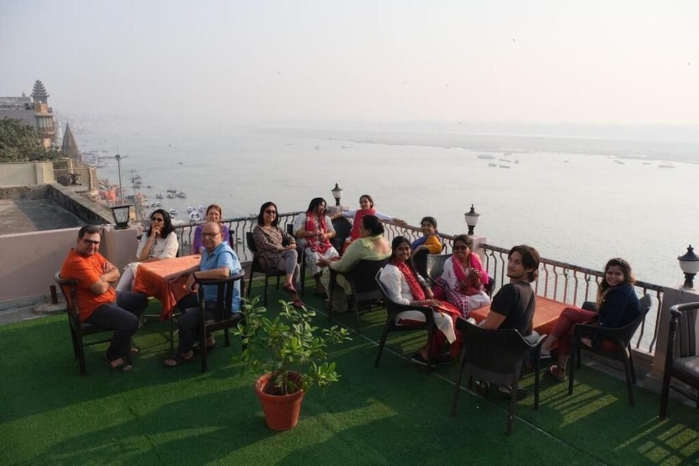 Sita Guest House 45/49