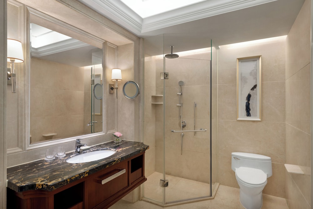 Grand Hotel Haikou (Managed by Accor) 62/62