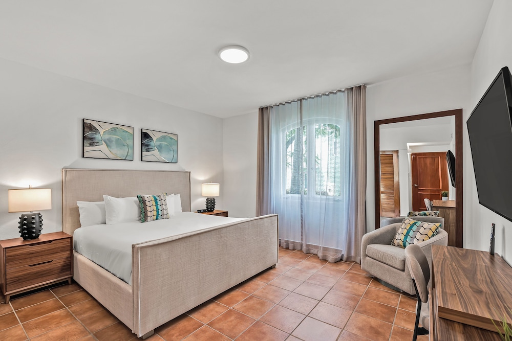 LAS CASITAS VILLAGE, A WALDORF ASTORIA RESORT - DUPLICATE 12/44