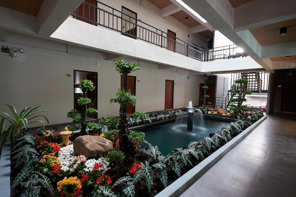 Euanjitt Chill House 25/41