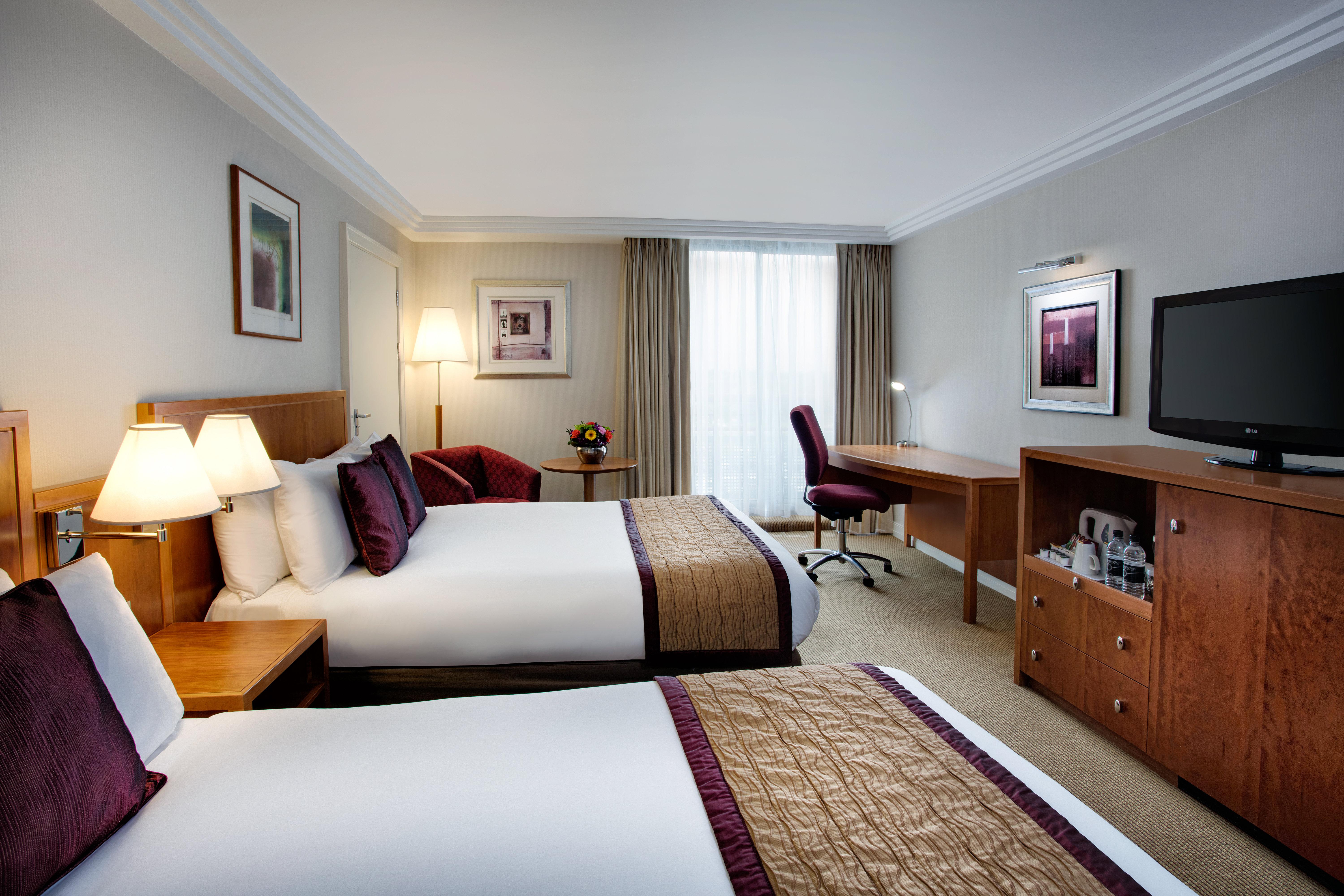 Crowne Plaza London - Heathrow 11/50