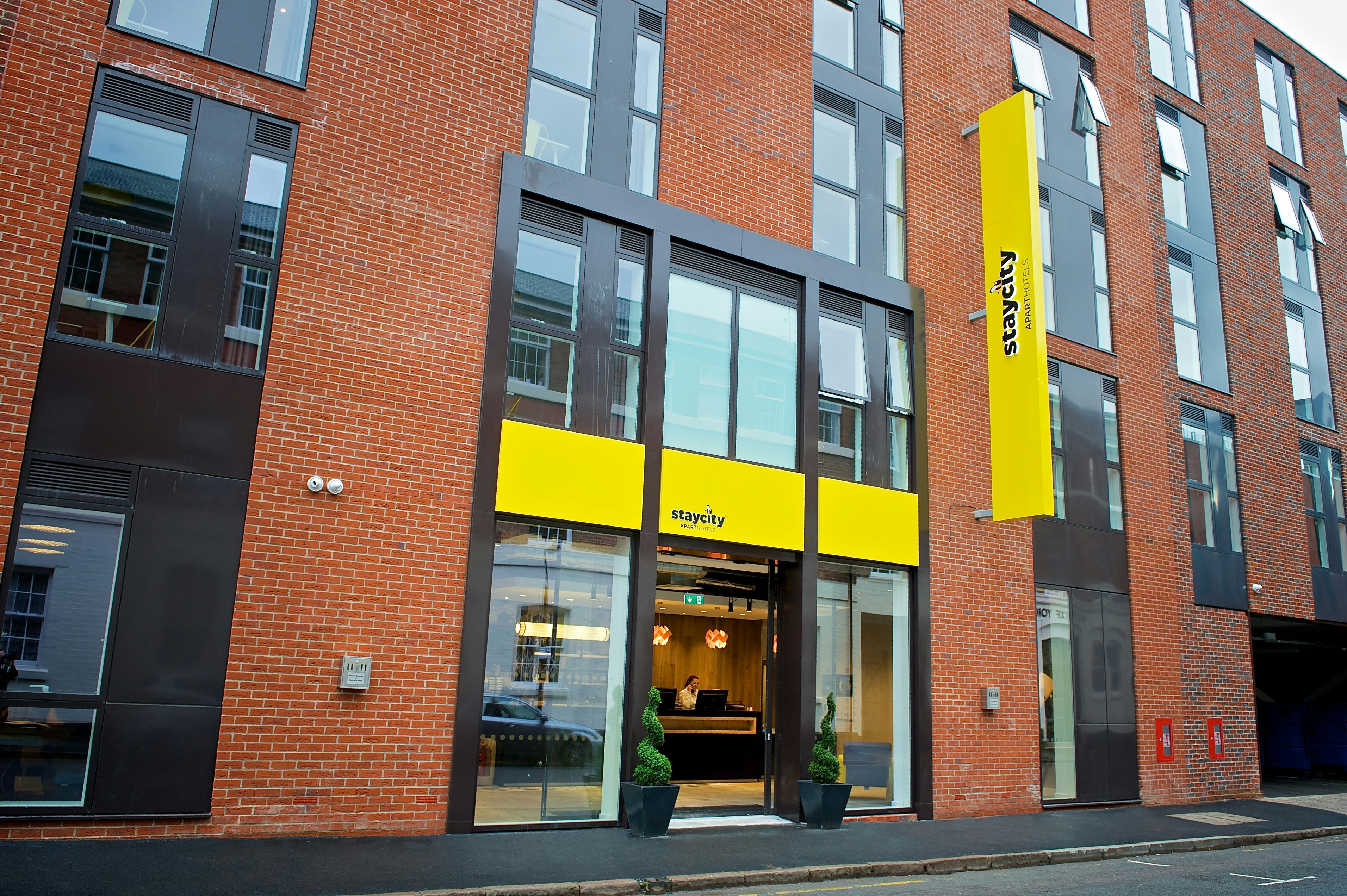 Staycity Aparthotels Birmingham City Centre 1/14