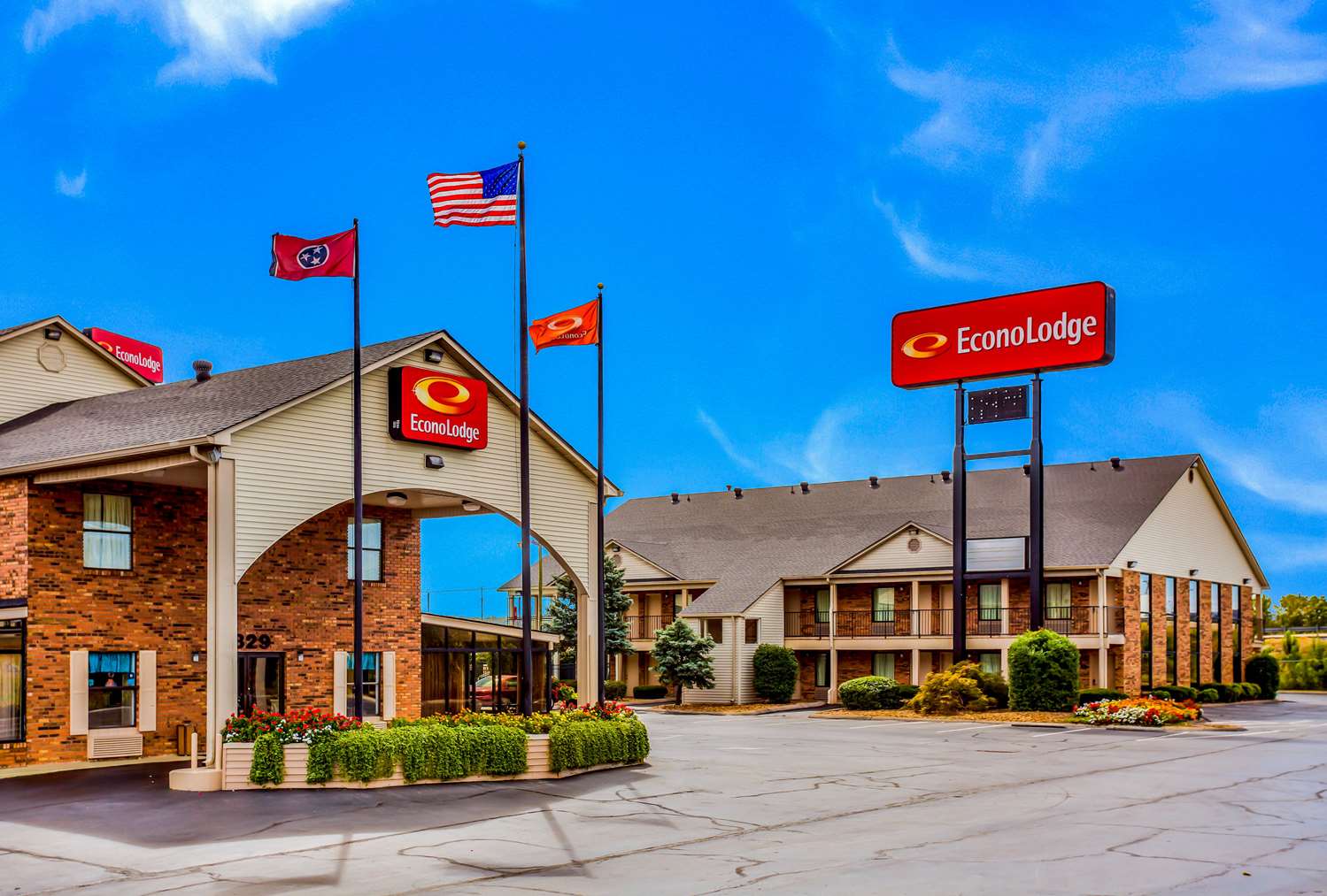 Econo Lodge Lebanon 6/34