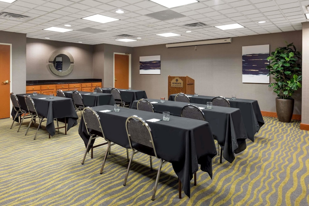 Wingate by Wyndham Columbia 27/32