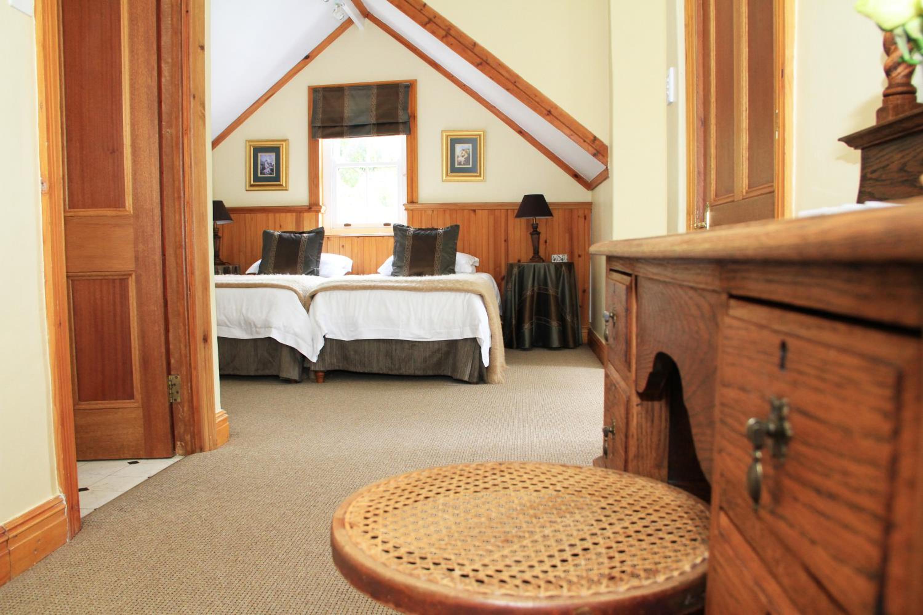 Evergreen Lodge 5/11