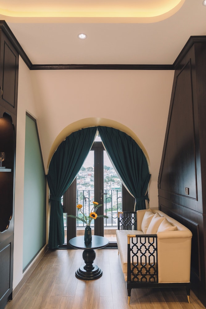 Goldient Boutique Hotel 15/50