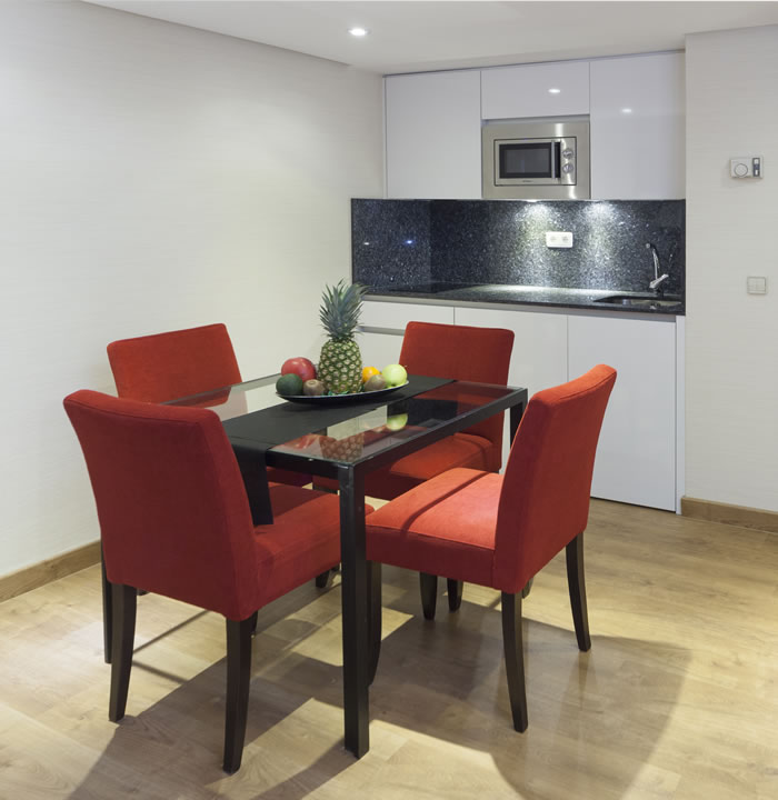 Aparto Hotel Rosales 20/24