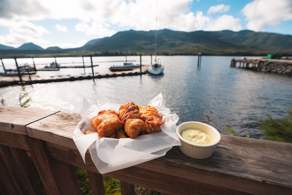 The Ketch Inn and Marina 29/65