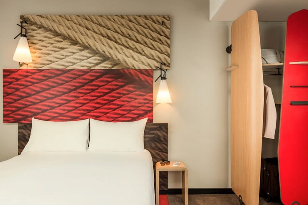 Ibis Bordeaux Centre Bastide 17/72