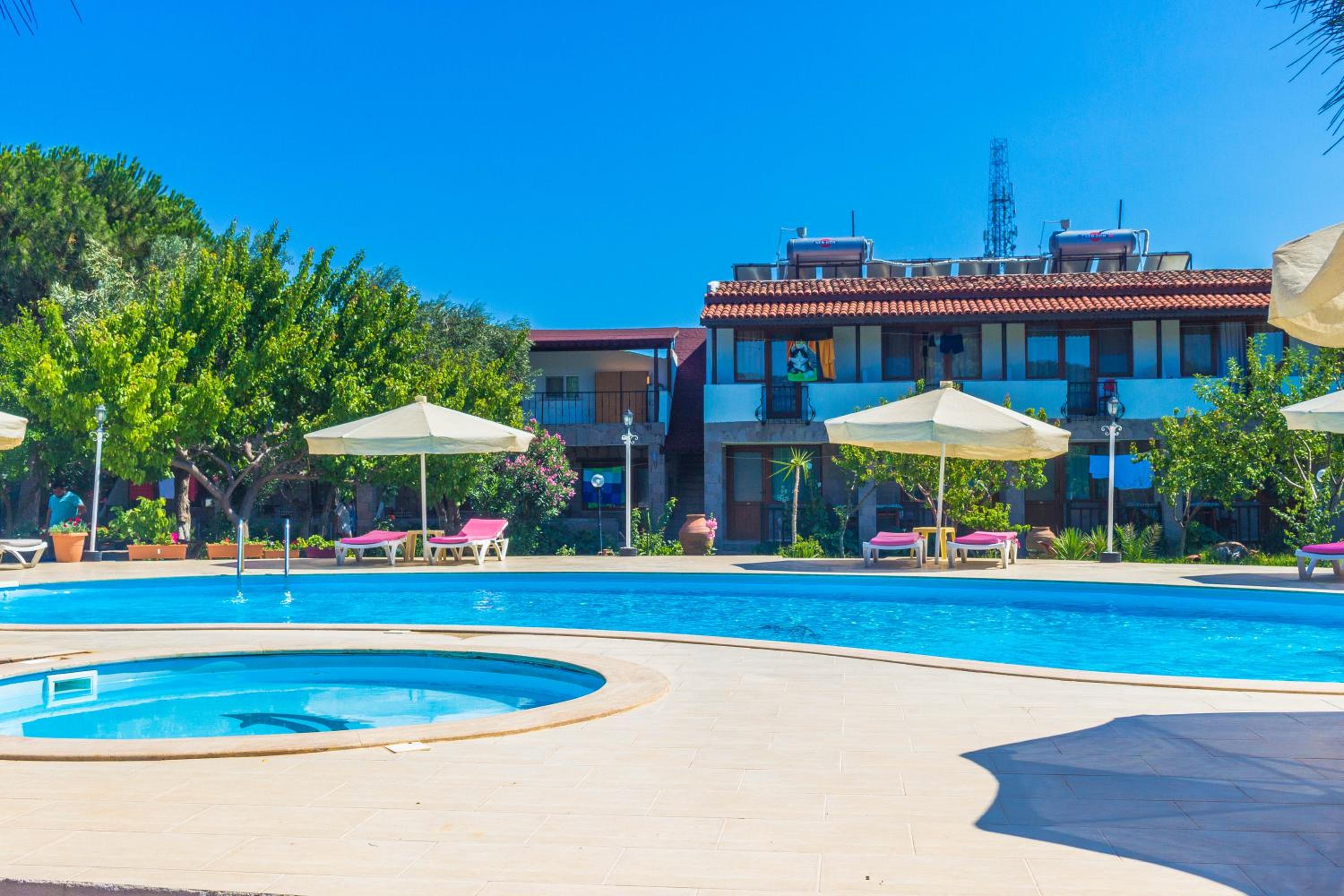 Assos Kadirga Hotel 4/50