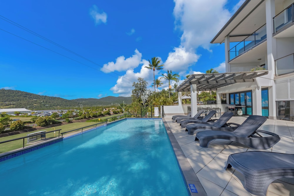 at Waterfront Whitsunday Retreat - Adults Only 31/33