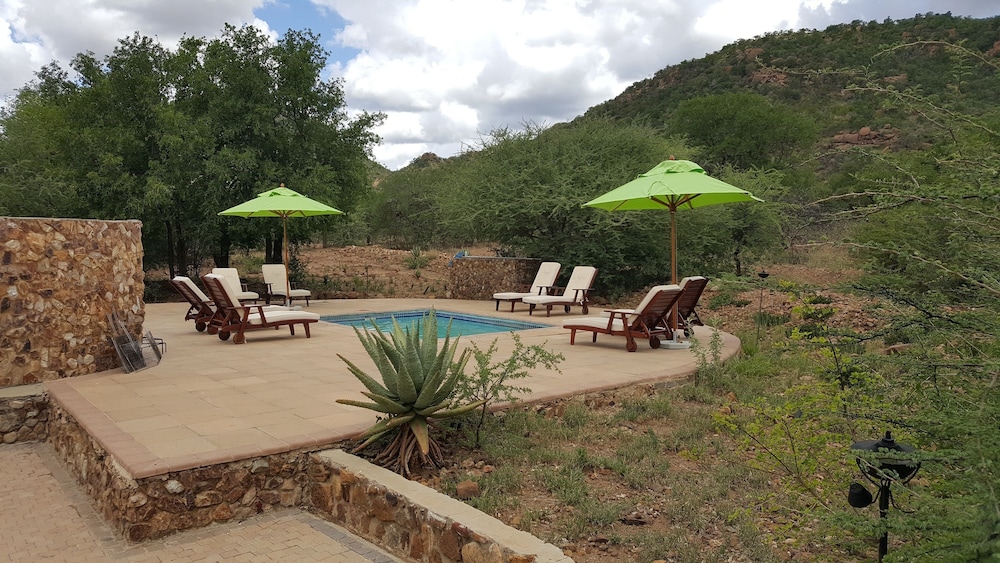 Morokolo Safari Lodge 3/82