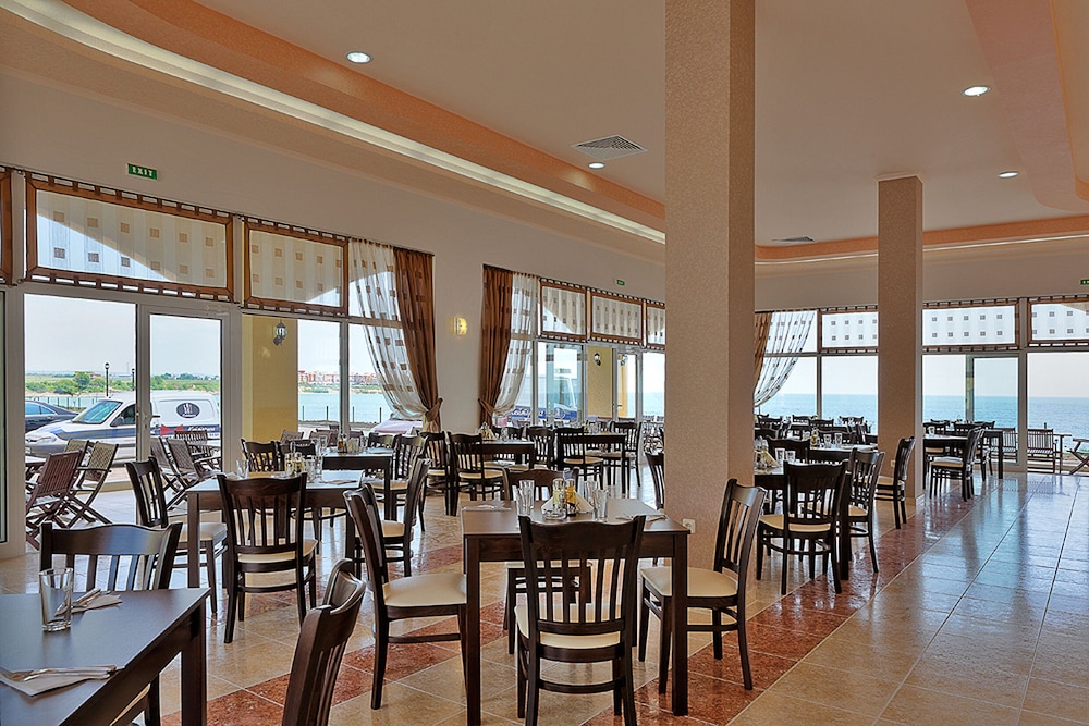 Midia Family Resort 38/58