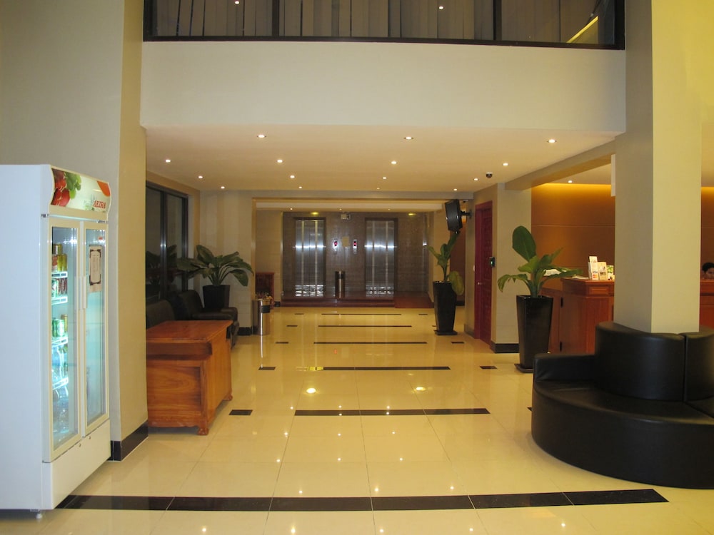Lux Riverside Hotel & Apartment 4/99