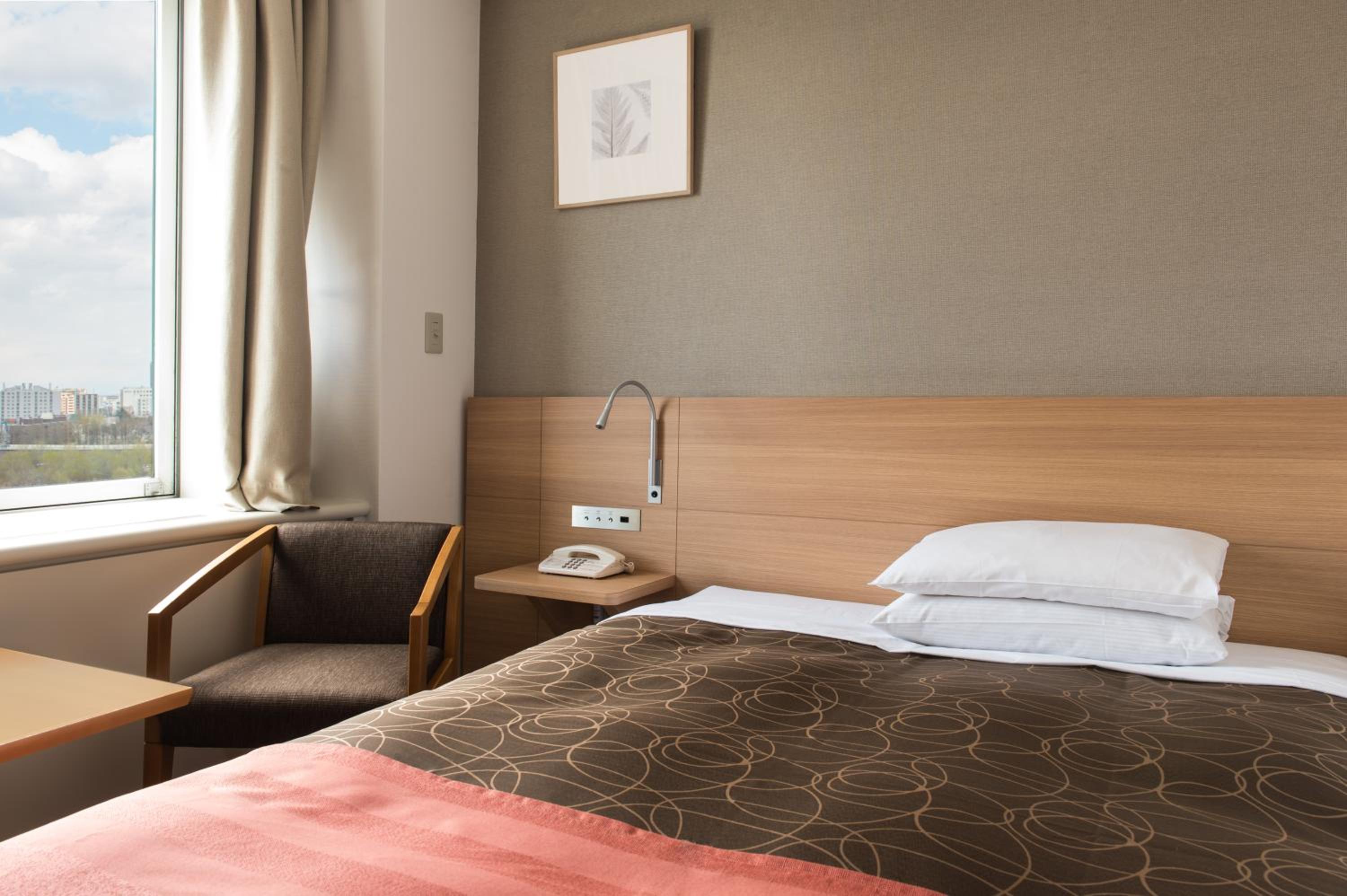 Room, Semi Double Bed, Smoking