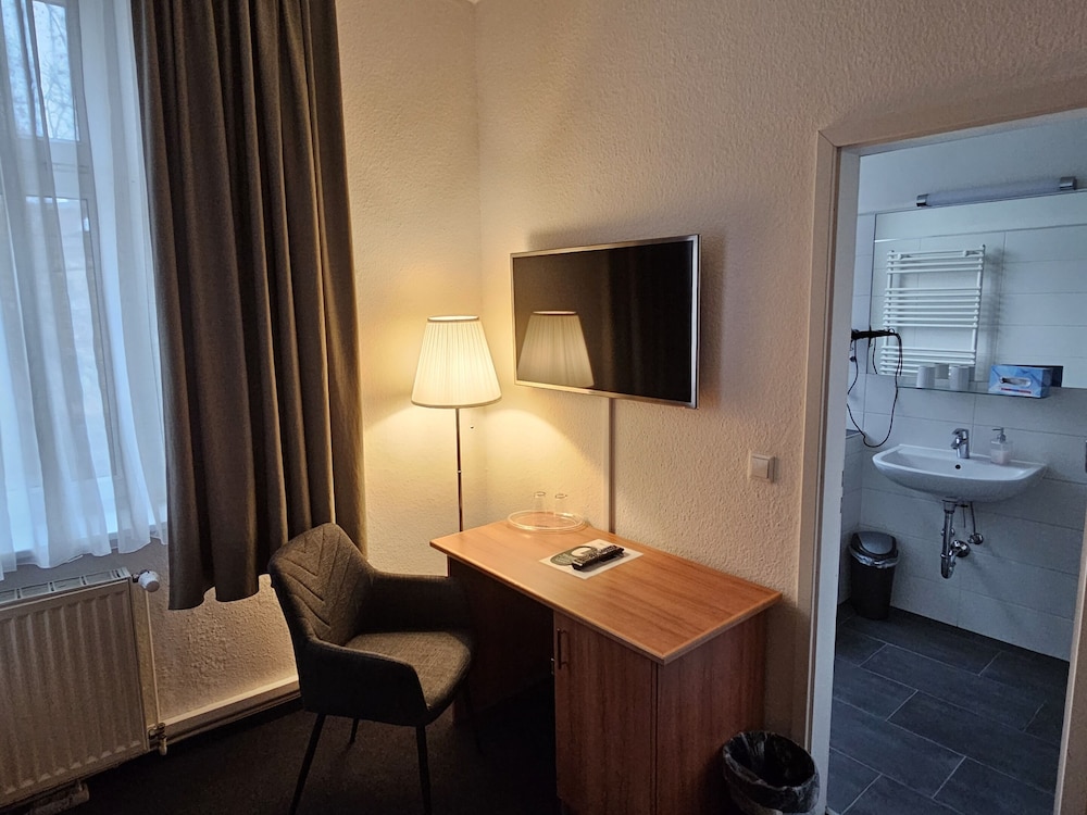Parkhotel Senftenberg 60/60