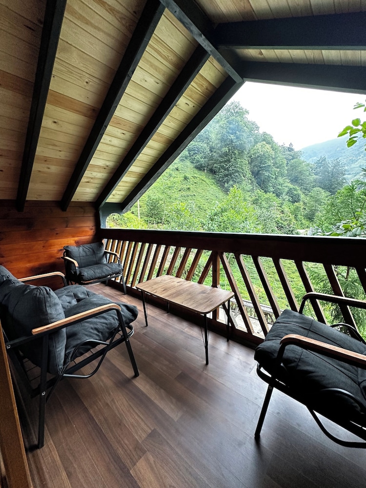 Tanura Bungalows 27/50