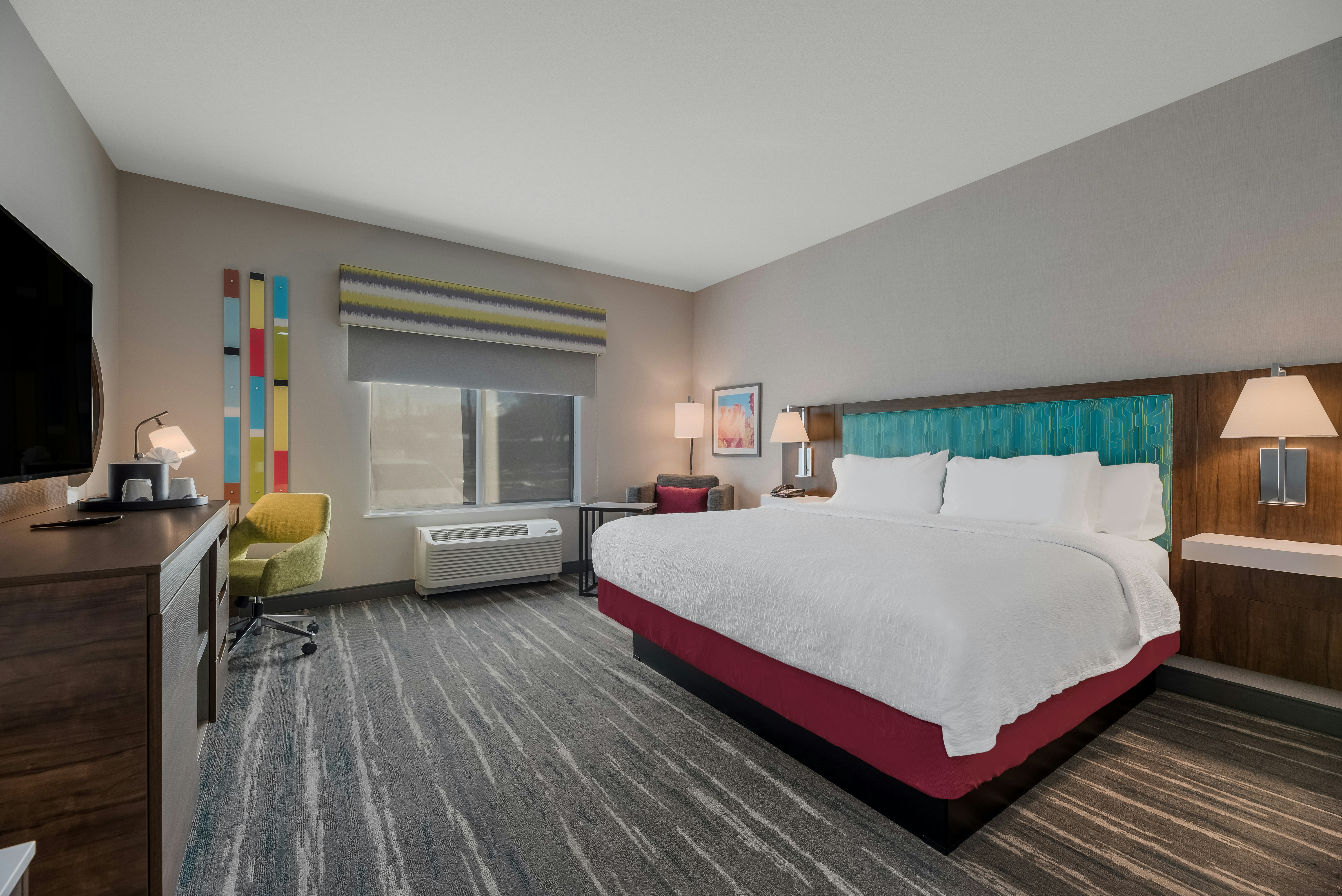 ROOM, KING BED