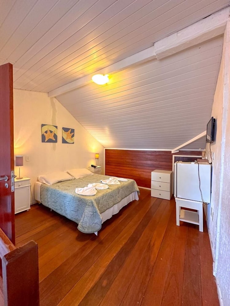Hotel Residencial Portoveleiro 20/64