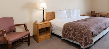 Days Inn by Wyndham Mandan Bismarck Area 31/56